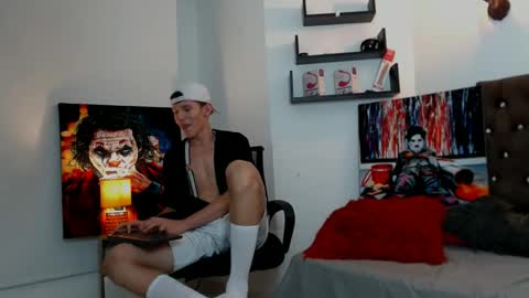 flowers109 online show from January 2025 11:22:01 PM