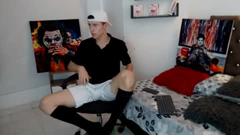 flowers109 online show from January 2025 09:26:02 PM