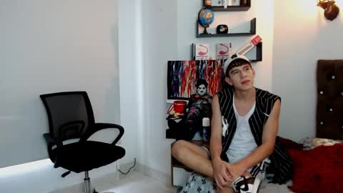 flowers109 online show from March 2025 09:15:02 PM