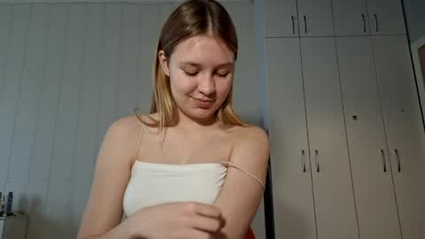 flowflirtx online show from May 2026 06:32:03 AM