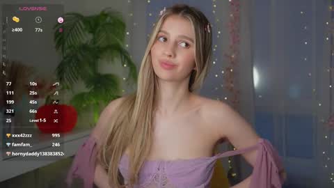 Adeline online show from March 2025 03:09:02 PM