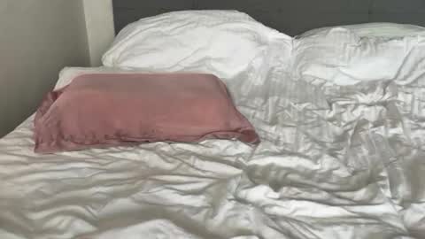 Snapshot of fluffy_bunnyxxx chatting on October 2025 06:24:01 AM fluffy_bunnyxxx online show from October 2025 06:24:01 AM