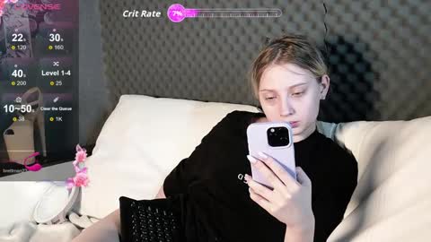 Snapshot of fluffy_cloude chatting on May 2026 06:41:01 AM fluffy_cloude online show from May 2026 06:41:01 AM