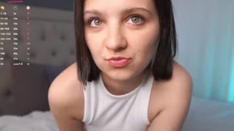 Snapshot of fluffy_waffles chatting on June 2026 05:57:01 AM LilLisa online show from June 2026 05:57:01 AM