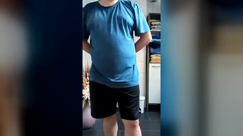 fluffybutt_ online show from July 2026 05:29:02 PM