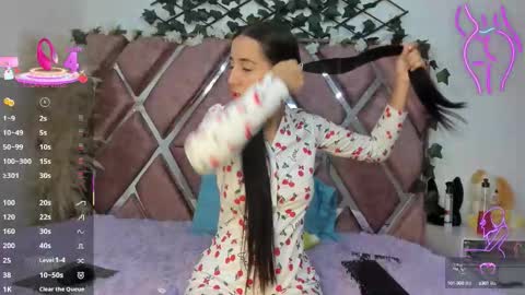 Flufi 740 online show from September 2025 10:52:02 AM