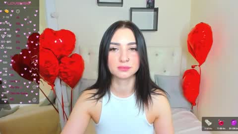 Lina online show from February 2025 11:37:01 PM