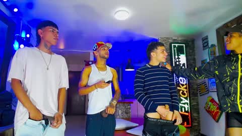 flyckers online show from December 2024 12:33:01 PM