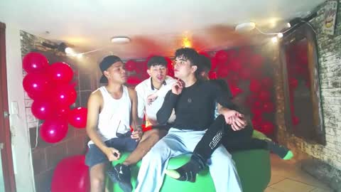 flyckers online show from March 2025 09:11:02 PM