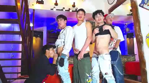 flyckers online show from September 2025 08:30:01 PM