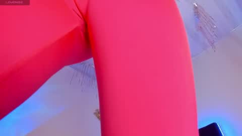 lia online show from September 2025 10:37:01 PM