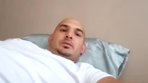 Frank online show from February 2025 09:13:02 PM