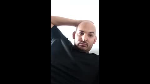 Frank online show from April 2026 10:01:02 PM