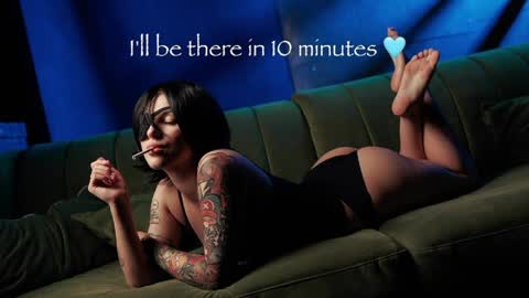 folinskaayaa online show from April 2026 06:35:02 AM