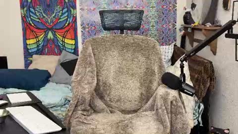 Chris online show from June 2026 06:12:01 AM