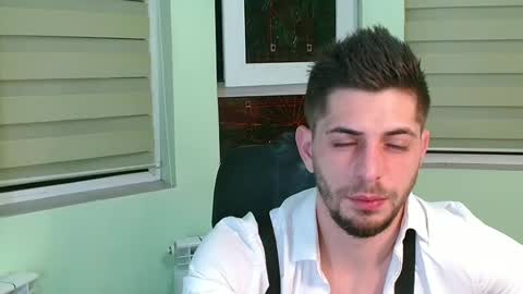 independent model online show from January 2025 10:07:02 PM