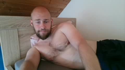 Snapshot of foniks96 chatting on June 2026 09:01:02 AM Martin Grob online show from June 2026 09:01:02 AM