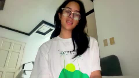 Snapshot of forbidden_candice chatting on September 2025 12:28:02 PM forbidden_candice online show from September 2025 12:28:02 PM