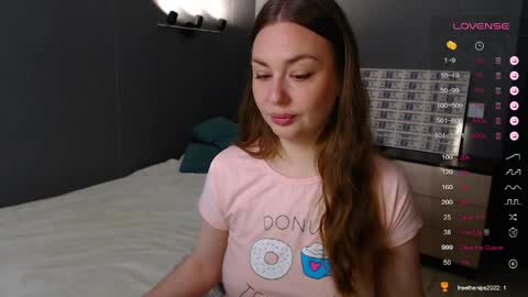 Julia online show from April 2026 12:57:01 AM