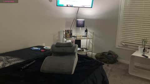 Kinky Ass Pig in Denver online show from April 2026 05:43:02 AM