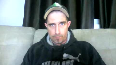 fouraide42 online show from March 2025 02:15:01 AM