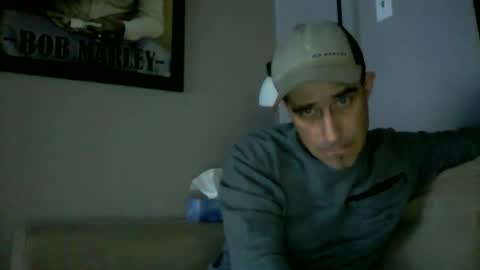 fouraide42 online show from March 2025 05:00:02 AM