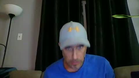 fouraide42 online show from September 2025 02:22:01 AM