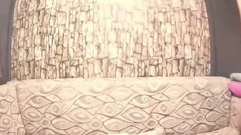 fox_off2 online show from February 2025 08:42:01 PM