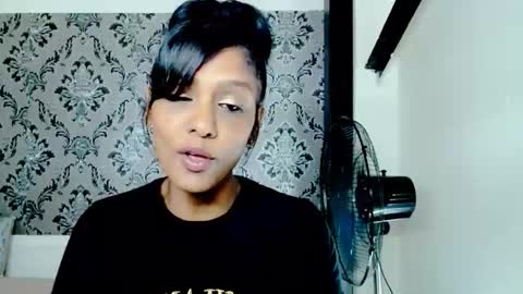 fox_off2 online show from November 2025 07:16:02 PM