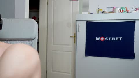 Snapshot of foxeslovefoxes chatting on December 2024 02:55:01 PM CUSTOM PHOTOS AND VIDEOS - online show from December 2024 02:55:01 PM