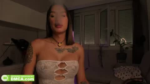 Snapshot of foxi_g chatting on July 2026 06:01:02 PM foxi_g online show from July 2026 06:01:02 PM