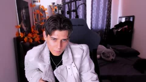 Foxicfu online show from November 2025 09:10:01 AM