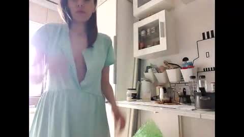 FoxMoony online show from April 2026 07:56:02 AM