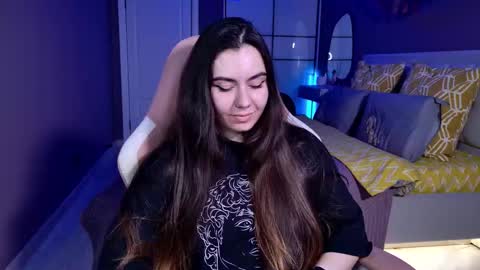 Foxy online show from November 2025 06:54:02 PM