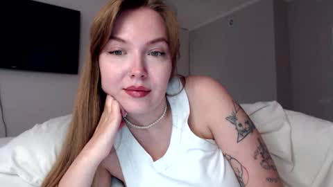 Cindy online show from September 2025 04:01:02 AM