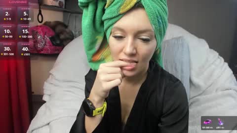 Foxy online show from February 2025 03:26:02 AM