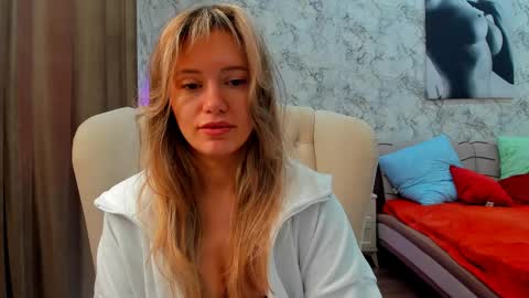 Foxy online show from March 2026 12:28:01 AM