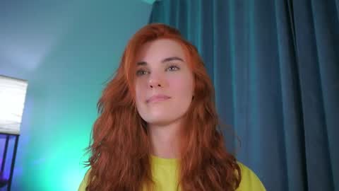 Snapshot of foxy_cute4you chatting on April 2026 06:45:01 PM Eva online show from April 2026 06:45:01 PM