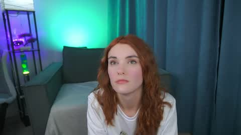 Snapshot of foxy_cute4you chatting on April 2026 06:24:02 PM Eva online show from April 2026 06:24:02 PM