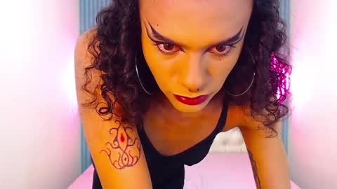 Ella online show from February 2025 02:54:02 PM