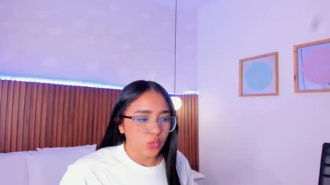 Snapshot of foxy_kylie chatting on October 2025 08:29:02 PM foxy_kylie online show from October 2025 08:29:02 PM