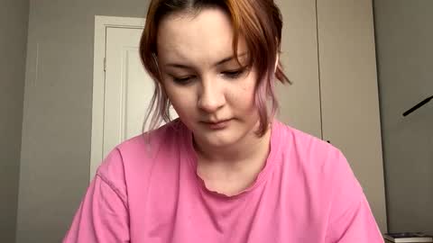 Kate online show from April 2026 07:33:01 AM