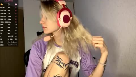 Kate online show from December 2025 08:30:01 AM