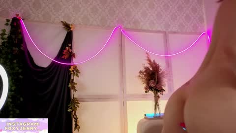 foxysecret_ online show from April 2026 01:41:01 PM