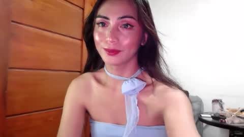 Snapshot of foxytheaxxx chatting on February 2026 09:06:02 AM Thea online show from February 2026 09:06:02 AM