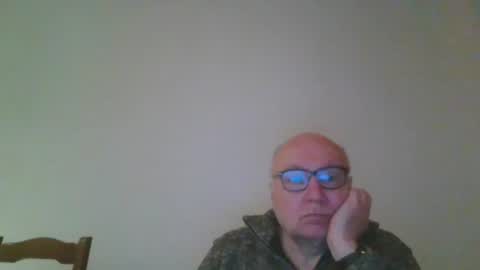 Snapshot of fra94 chatting on March 2026 11:32:02 PM fra94 online show from March 2026 11:32:02 PM