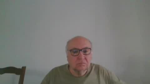 Snapshot of fra94 chatting on April 2026 03:09:02 PM fra94 online show from April 2026 03:09:02 PM