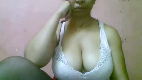 fracisca2204 online show from December 2025 06:42:02 AM