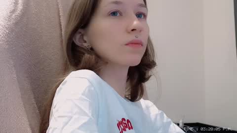 fran_bow online show from December 2024 12:27:02 PM