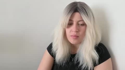 Francesca online show from September 2025 06:22:01 PM